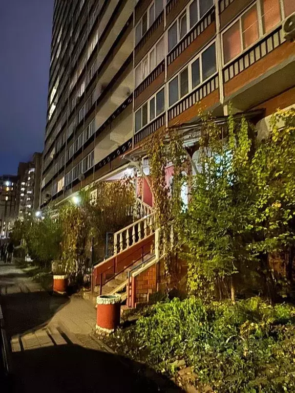 2-к кв. Московская область, Дзержинский Угрешская ул., 32 (65.0 м) - Фото 2