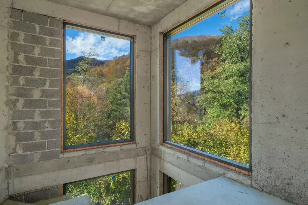 Дом в Краснодарский край, Сочи Красная Поляна пгт, ул. Турчинского, 1А ... - Фото 2