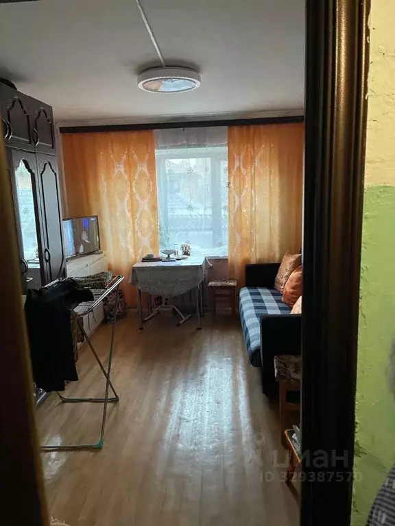 Комната Ленинградская область, Кировский район, пос. Мга ул. ... - Фото 1