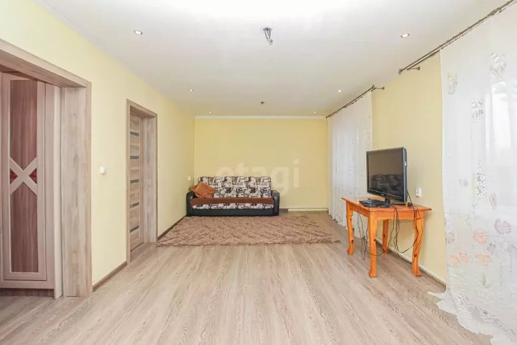 Дом в Бурятия, Улан-Удэ ул. Царская, 5 (127 м) - Фото 0