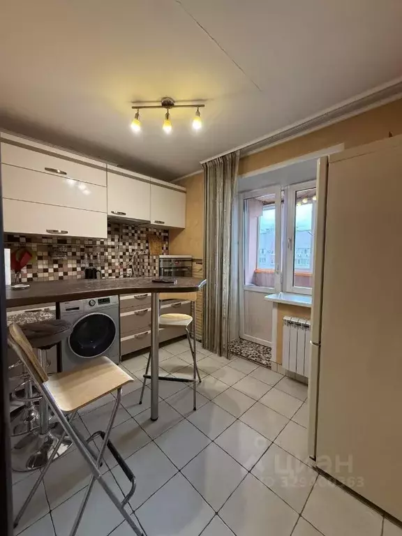 1-к кв. Алтайский край, Барнаул Лазурная ул., 51 (30.7 м) - Фото 1