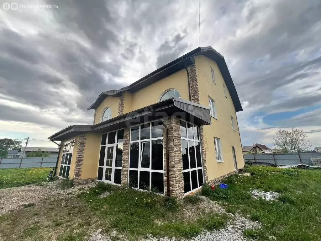 Дом в село Култаево, Центральный проезд (309.7 м) - Фото 0