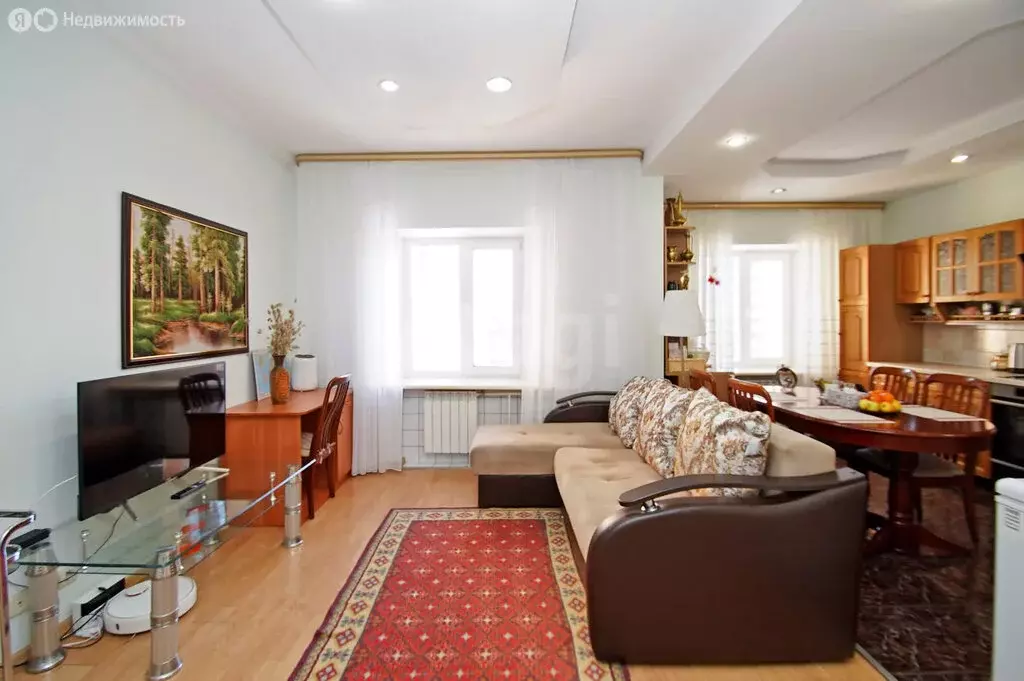 3-комнатная квартира: Омск, улица Шебалдина, 199 (98.3 м) - Фото 1