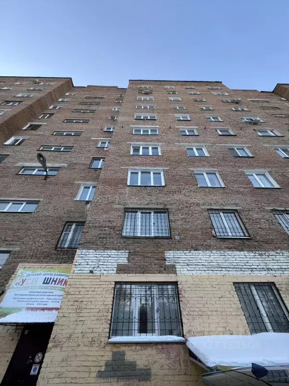 Помещение свободного назначения в Омская область, Омск ул. Дианова, ... - Фото 1