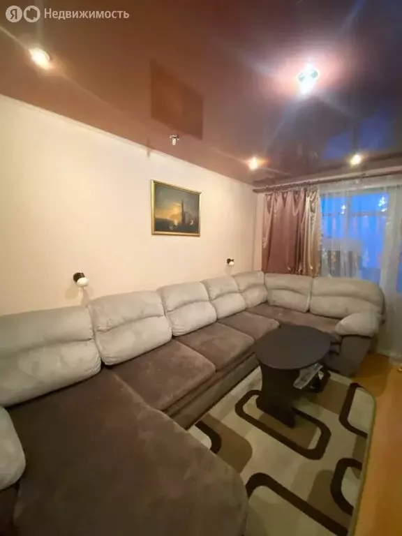 3-комнатная квартира: Мурманск, Кольский проспект, 176к3 (63.4 м) - Фото 0