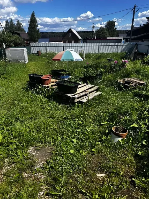 Дом в Новгородская область, Окуловский район, Турбинное с/пос, д. ... - Фото 1