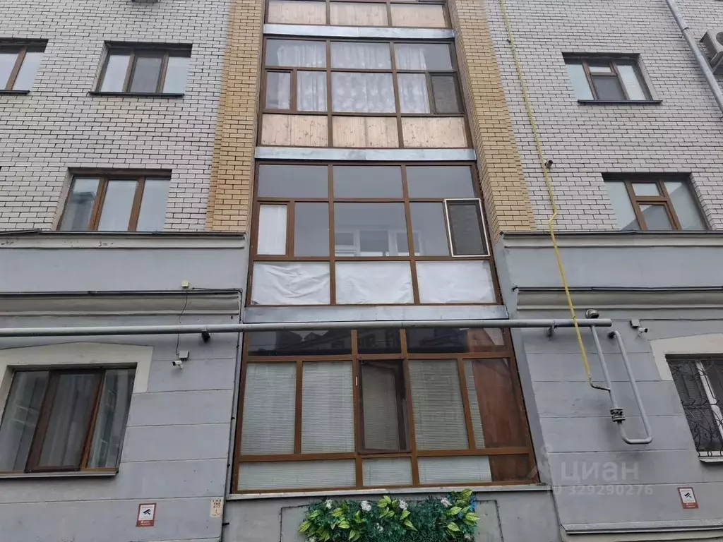 Помещение свободного назначения в Татарстан, Казань ул. Мулланура ... - Фото 1