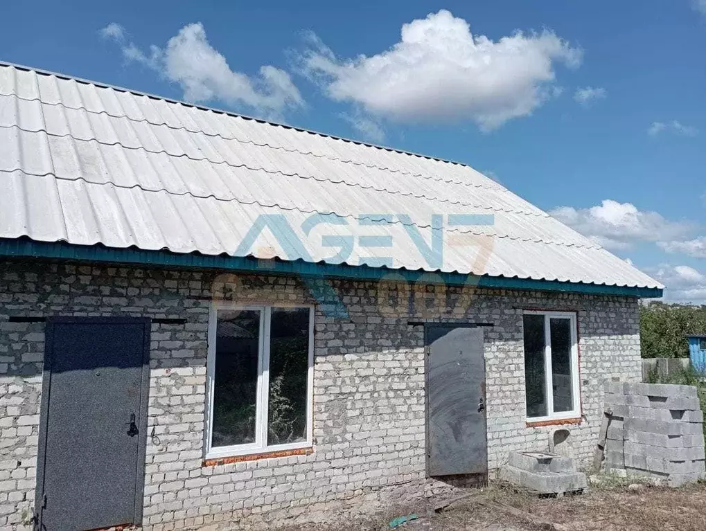 Дом в Белгородская область, Белгород Сумская ул. (100 м) - Фото 1