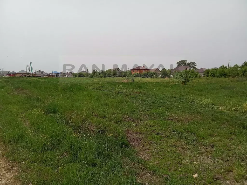 Участок в Адыгея, Майкоп Российская ул., 83 (21.46 сот.) - Фото 1