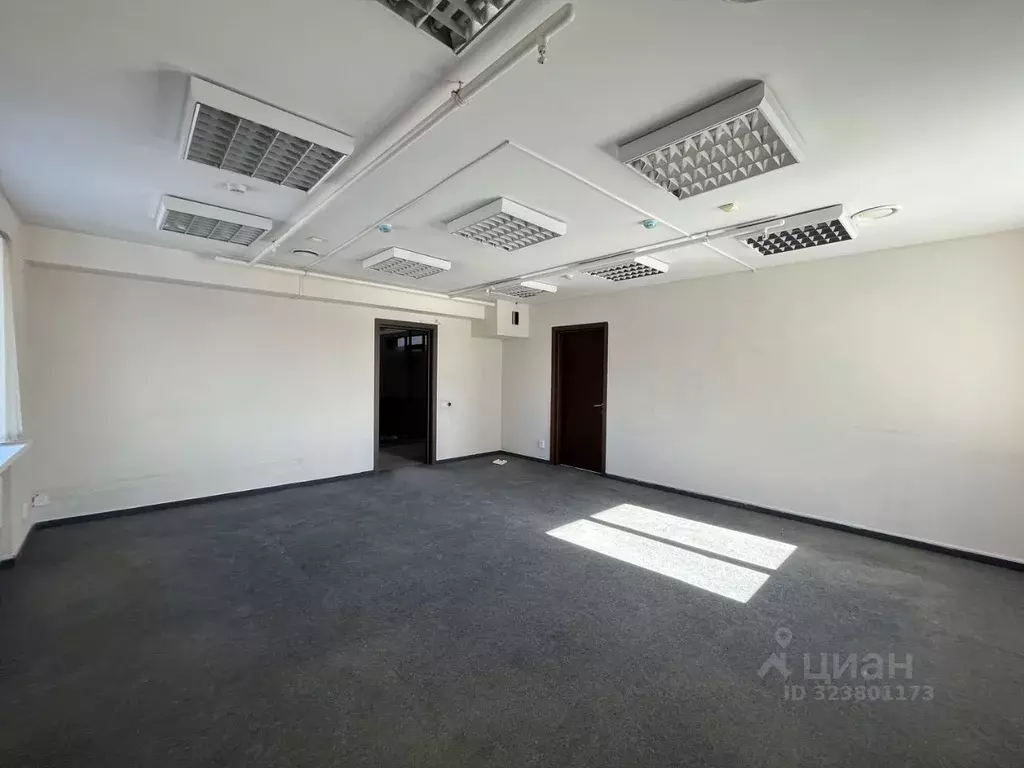 Офис в Тюменская область, Тюмень Полевая ул., 109с9 (45 м) - Фото 0