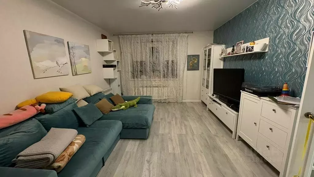 2-к кв. Марий Эл, Йошкар-Ола ул. Петрова, 27Б (62.0 м) - Фото 0