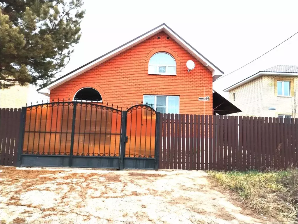 Дом в Татарстан, Пестречинский район, Богородское с/пос, д. Куюки ул. ... - Фото 1