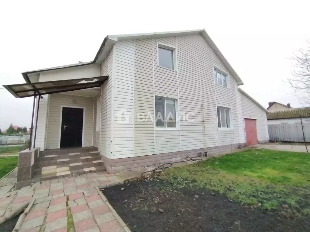 Дом в Таврово-4, Первомайская улица (160 м) - Фото 1