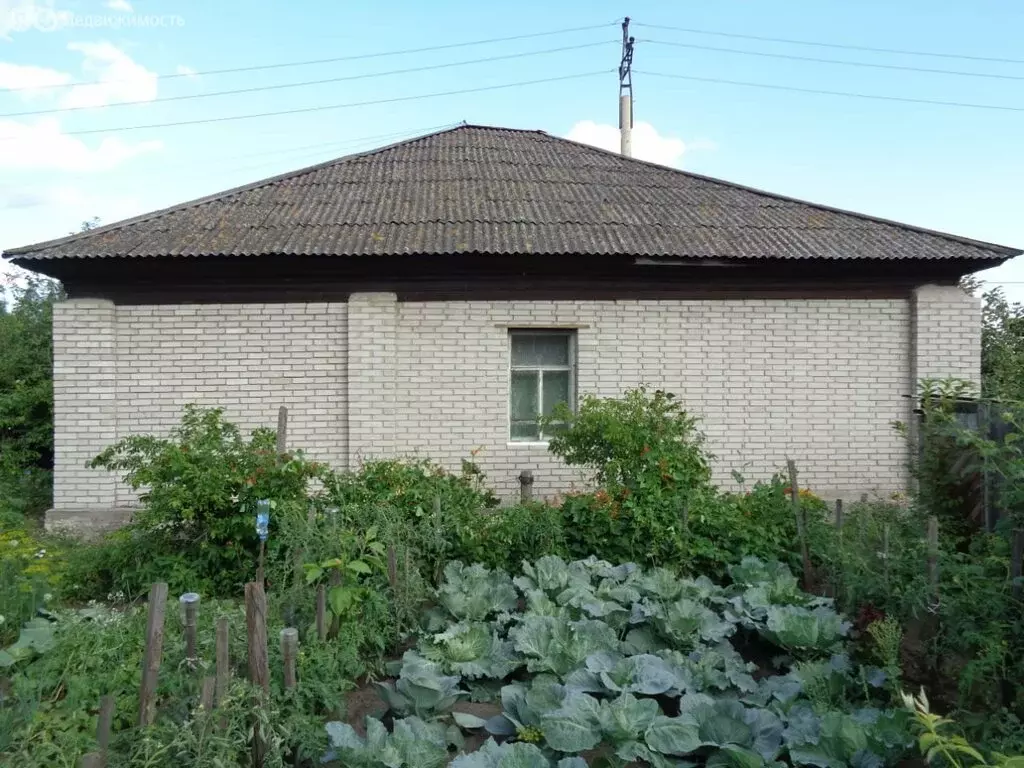 Дом в Минусинск, улица Корнева (100 м) - Фото 1