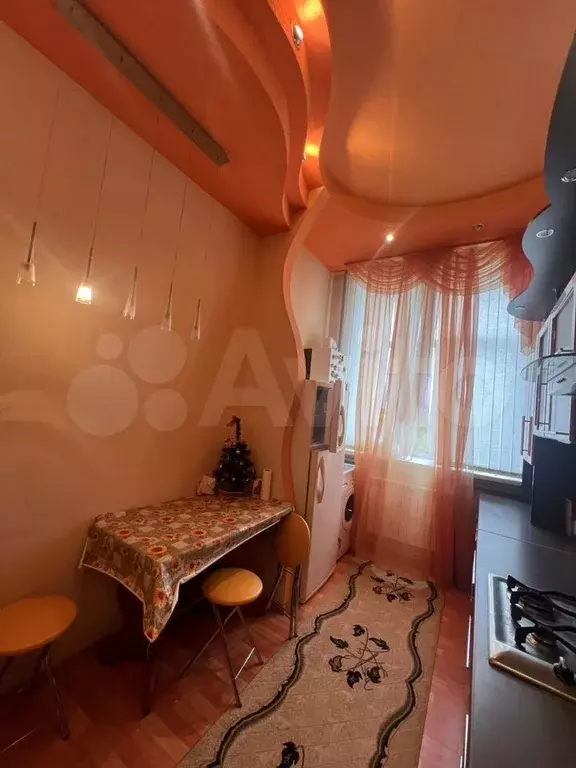 2-к. квартира, 63 м, 2/5 эт. - Фото 1