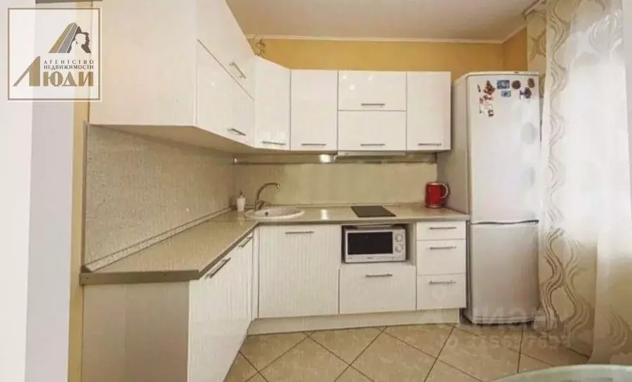 2-к кв. Новосибирская область, Новосибирск ул. Курчатова, 7/4 (53.0 м) - Фото 0