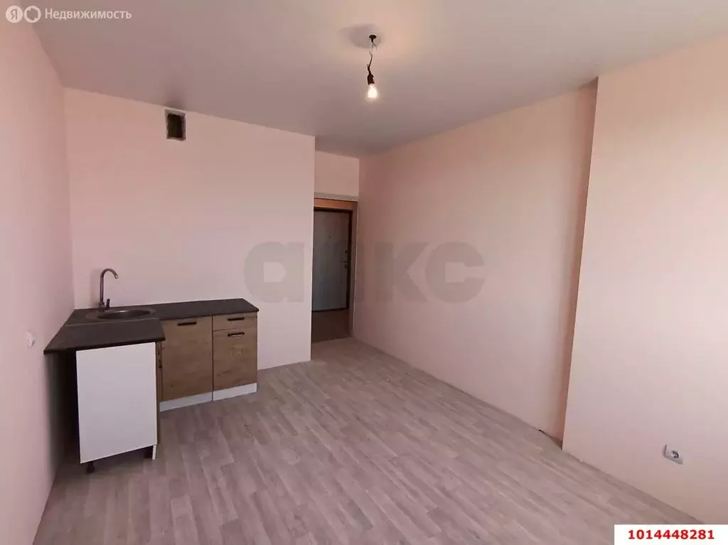 1-комнатная квартира: Краснодар, улица имени Владимира Жириновского, 1 ... - Фото 1