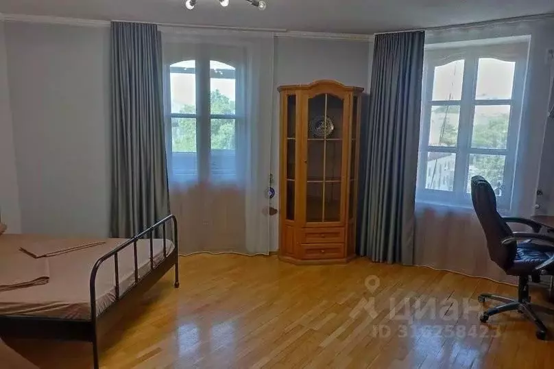2-к кв. Севастополь ул. Очаковцев, 39 (70.0 м) - Фото 1
