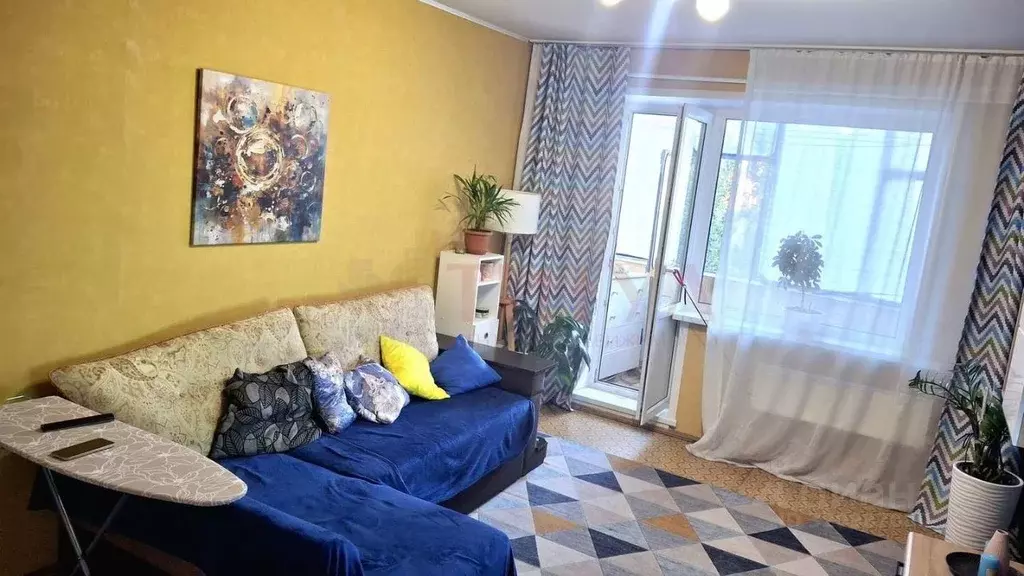 2-к кв. Белгородская область, Старый Оскол Королева мкр,  (53.6 м) - Фото 0