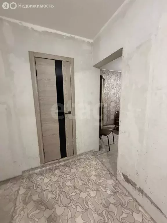 3-комнатная квартира: 6-й микрорайон, 14Б (58.9 м) - Фото 1