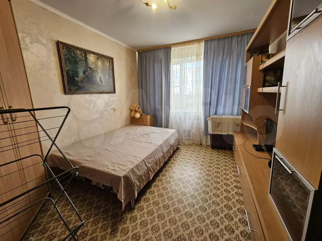 Комната 16 м в 4-к., 10/10 эт. - Фото 1