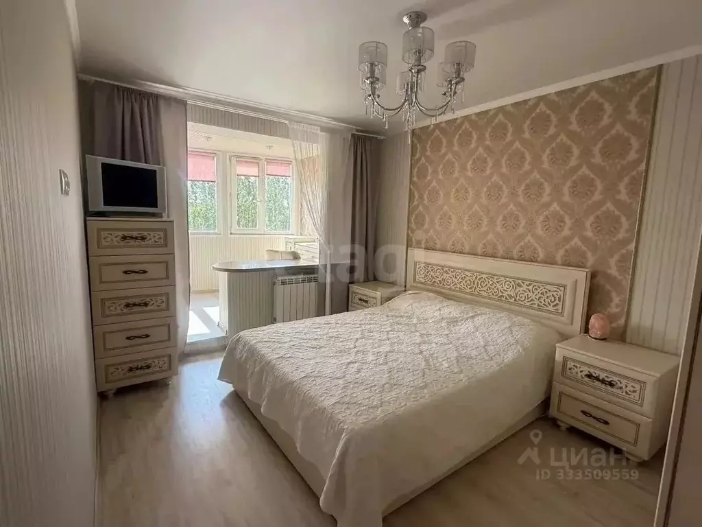 3-к кв. Тюменская область, Тюмень ул. Немцова, 41 (70.2 м) - Фото 1