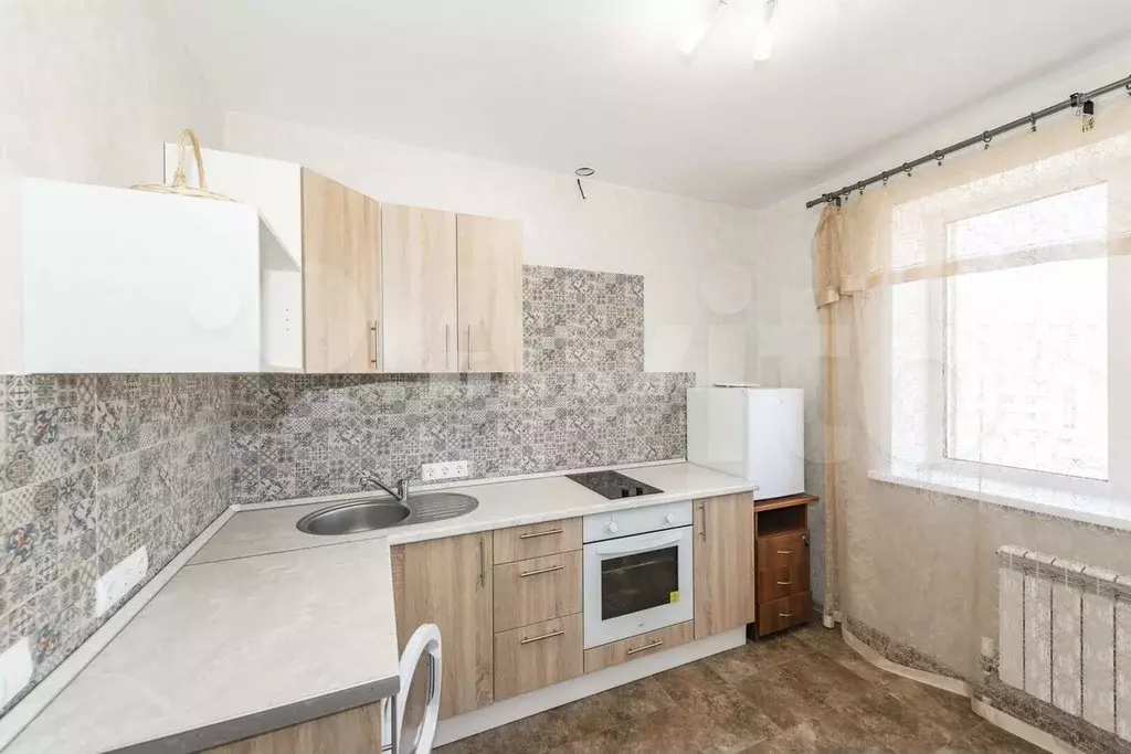 2-к. квартира, 45 м, 6/16 эт. - Фото 0