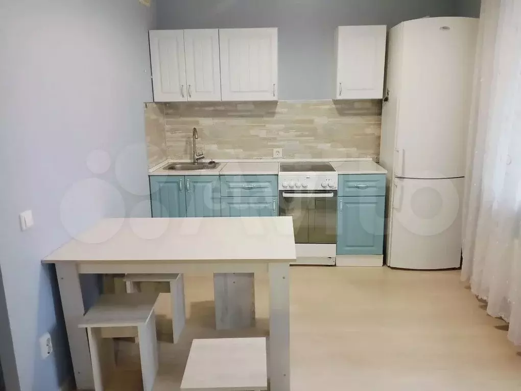 1-к. квартира, 40 м, 9/16 эт. - Фото 1