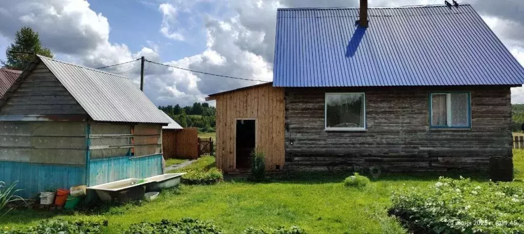 Дом в Кемеровская область, Мыски Узкоколейная ул., 30 (97 м) - Фото 1