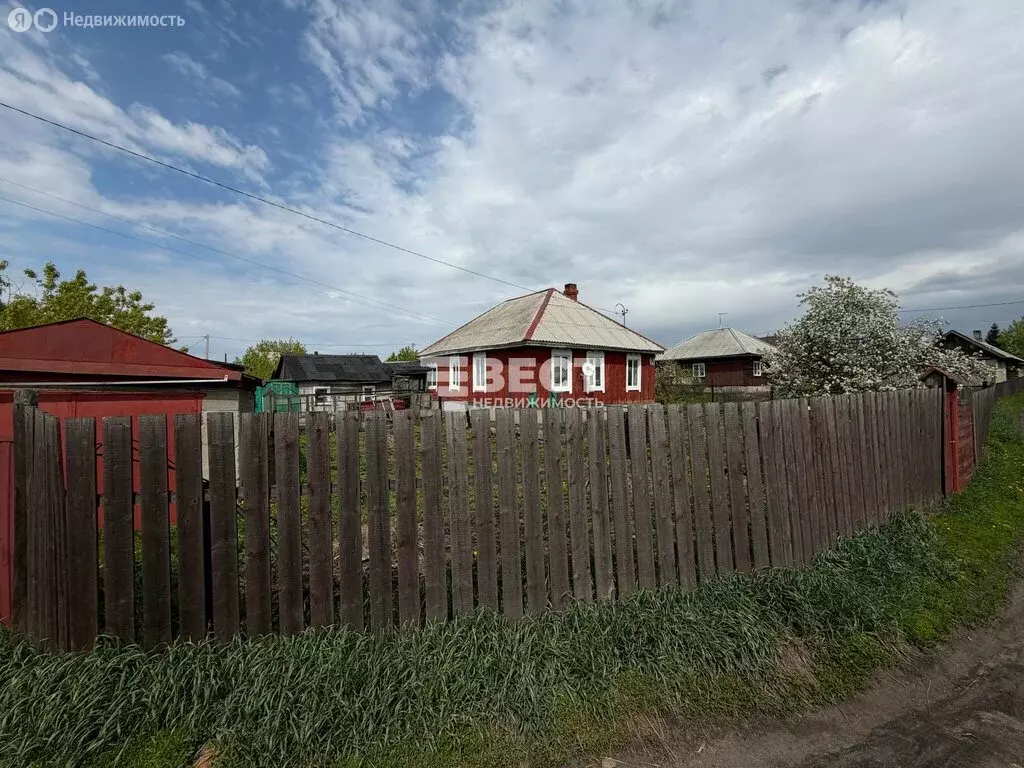 Дом в Ленинск-Кузнецкий, переулок Седова, 14 (70.4 м) - Фото 1