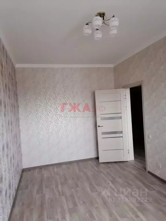 1-к кв. Саха (Якутия), Нерюнгри Чурапчинская ул., 39 (33.9 м) - Фото 0