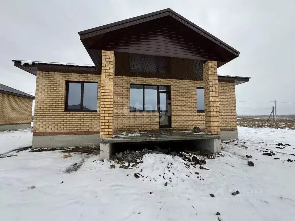 Дом в Башкортостан, Уфимский район, Русско-Юрмашский сельсовет, д. ... - Фото 0