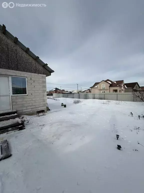 Дом в село Стрелецкое, Медовая улица (85 м) - Фото 2