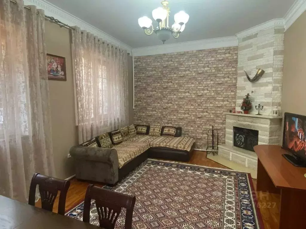 Дом в Дагестан, Махачкала Караман-5 мкр, 116 (220 м) - Фото 0