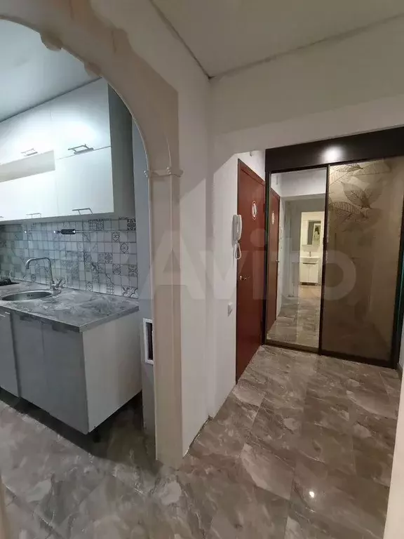 1-к. квартира, 39 м, 1/3 эт. - Фото 1