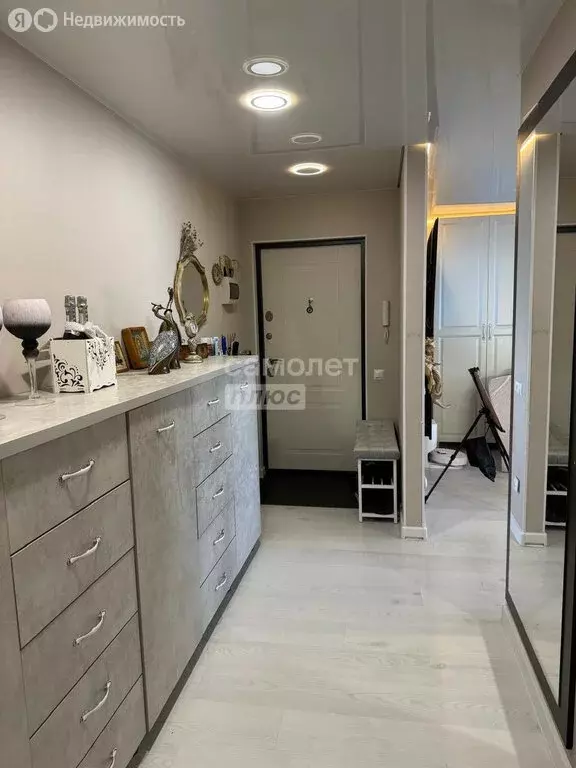 3-комнатная квартира: Курск, улица Кати Зеленко, 6А (65 м) - Фото 2