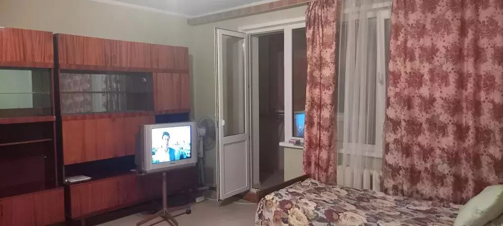 2-к кв. Севастополь просп. Октябрьской Революции, 56 (58.0 м) - Фото 2