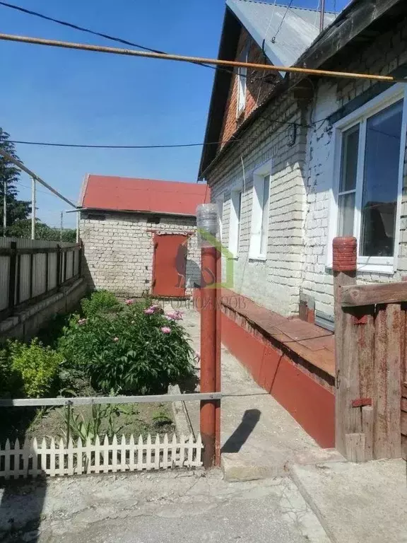 Дом в Самарская область, Сызрань Хабаровская ул., 94 (61 м) - Фото 1