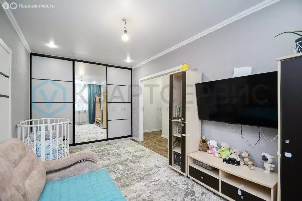 2-комнатная квартира: Омск, проспект Карла Маркса, 30А (43.9 м) - Фото 1