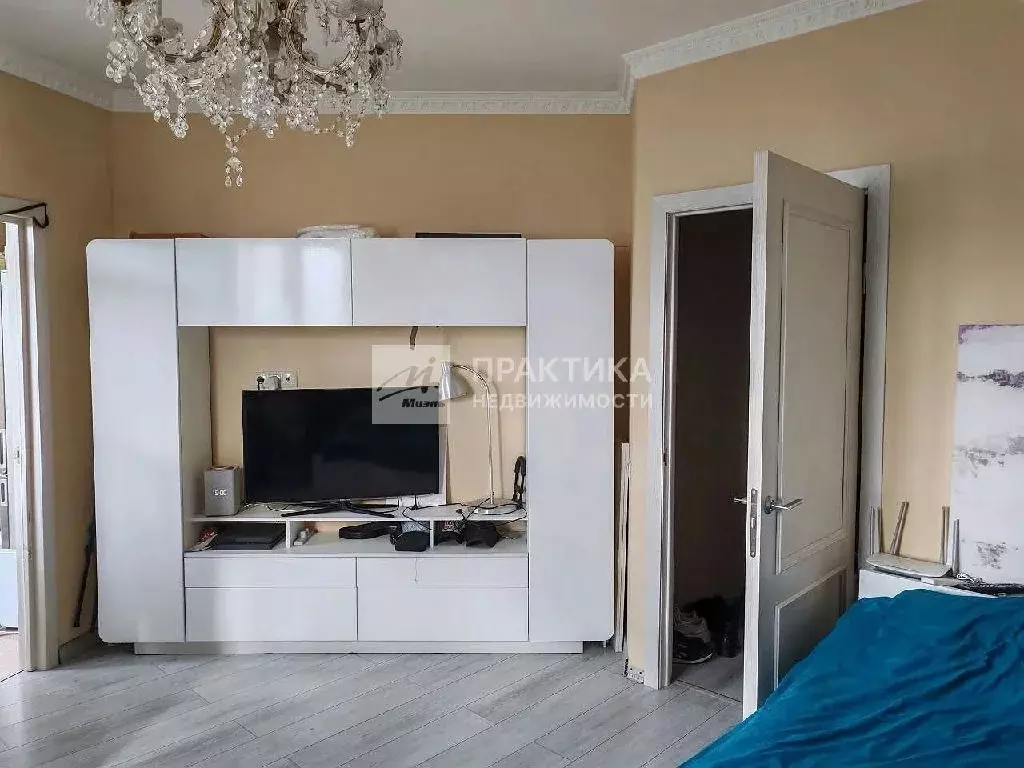 Продается 1-комнатная квартира - Фото 1