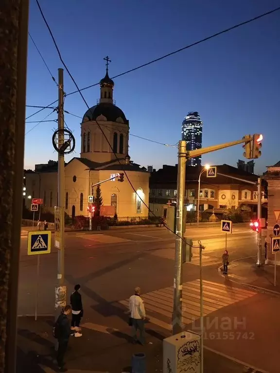 Помещение свободного назначения в Свердловская область, Екатеринбург ... - Фото 1