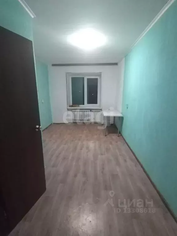 Комната Омская область, Омск Семиреченская ул, 132 (15.8 м) - Фото 0