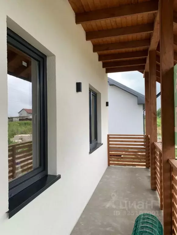 Дом в Калининградская область, Гурьевский муниципальный округ, пос. ... - Фото 1