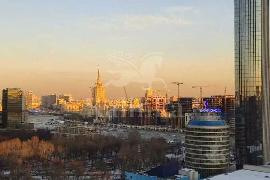 5-к кв. Москва Мантулинская ул., 9к5 (150.0 м) - Фото 2