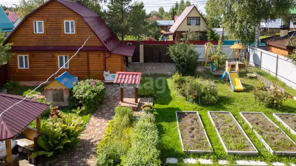 Дом в Ханты-Мансийский АО, Сургут пл. Советов (72 м) - Фото 0