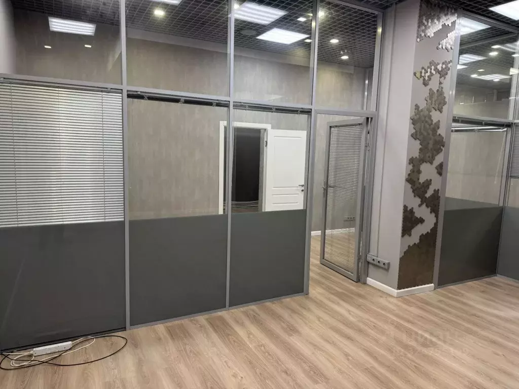 Офис в Санкт-Петербург ул. Савушкина, 141 (188 м) - Фото 1