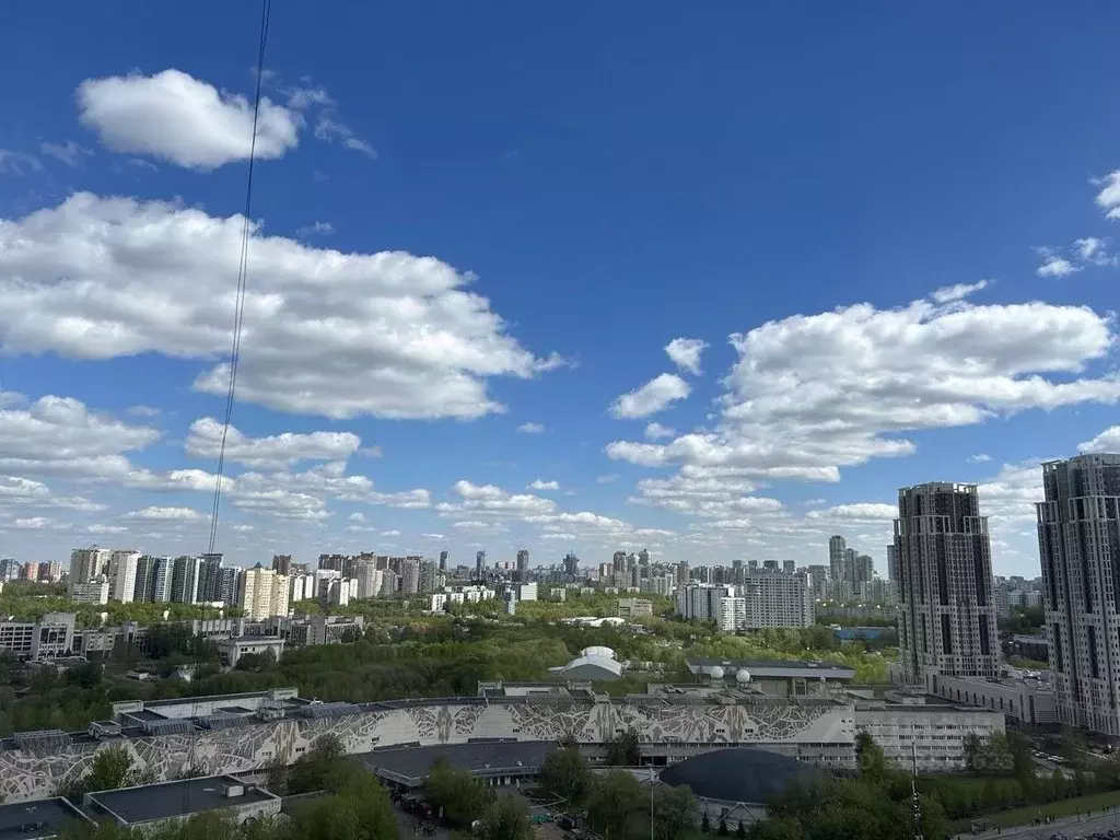 3-к кв. Москва ул. Академика Анохина, 2К1 (103.7 м) - Фото 0