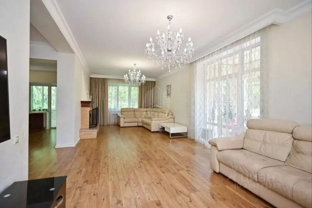 Коттедж в Красноярский край, Емельяновский район, пос. Элита Трактовая ... - Фото 1