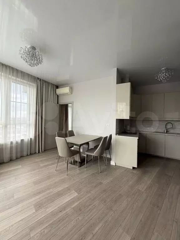 4-к. квартира, 100 м, 11/19 эт. - Фото 1
