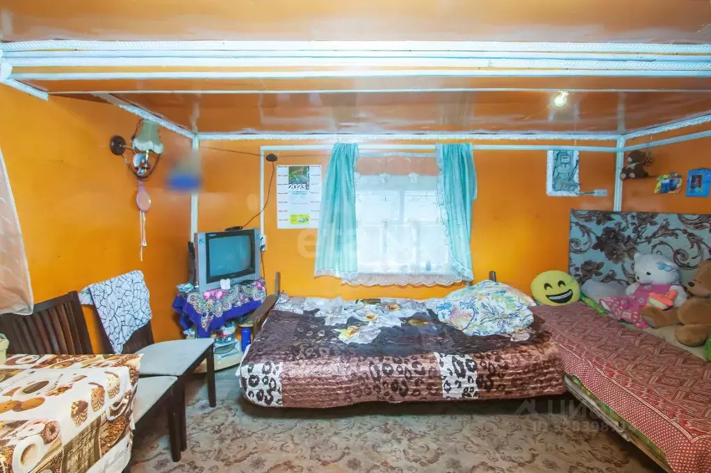 Дом в Бурятия, Улан-Удэ ул. Банзарова, 33 (30 м) - Фото 1